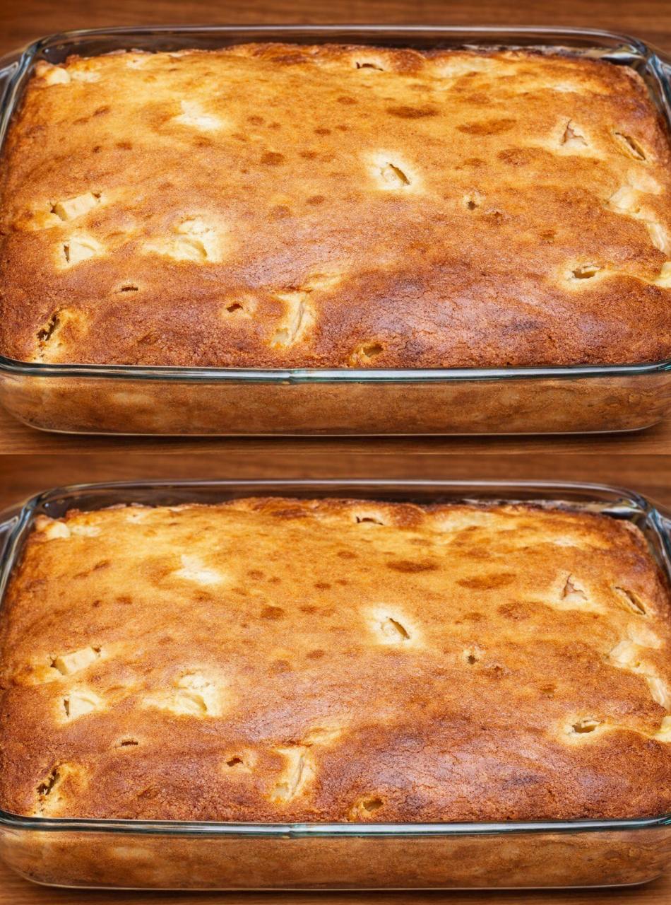 Яблучний пиріг, який тане у роті! Всього 5 хвилин підготовки — решта зробить духовка!