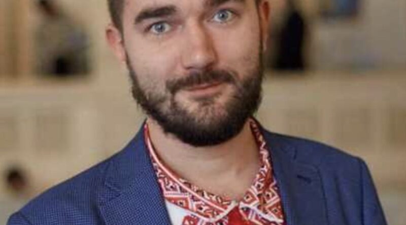 Нардепи скаржаться на 50 тисяч гривень зарплати: десятки хочуть піти з Ради, — Юрченко.   Близько 50–60 народних депутатів фракції «Слуга народу» написали заяви про складання мандата.